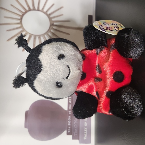 Palm Pals 5" lil Spots Ladybug Plush Toy NWT - Picture 1 of 3